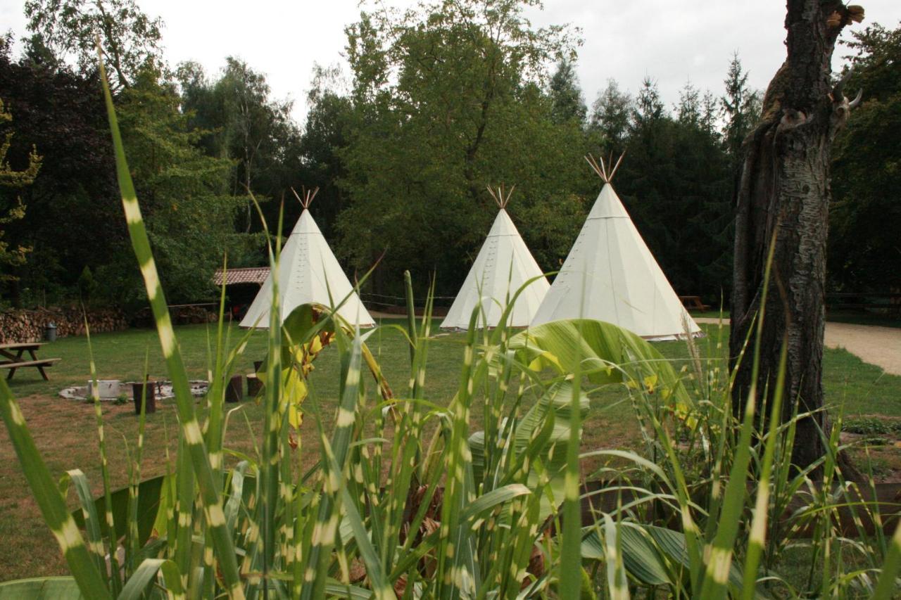 Domaine De Carnin Hotel Beloeil ภายนอก รูปภาพ